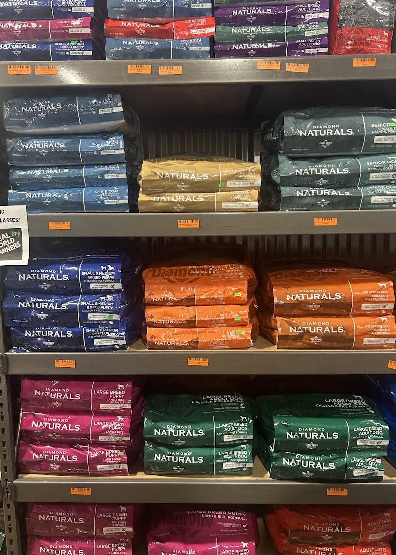 Paws Stop Pet Food & Supplies